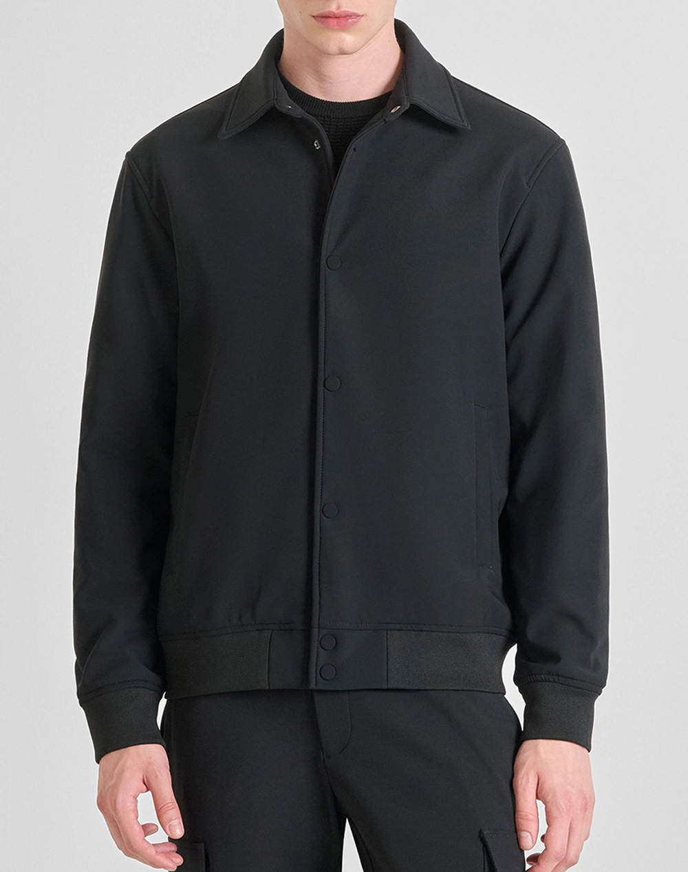 ANTONY MORATO GEACA DE BARBATI