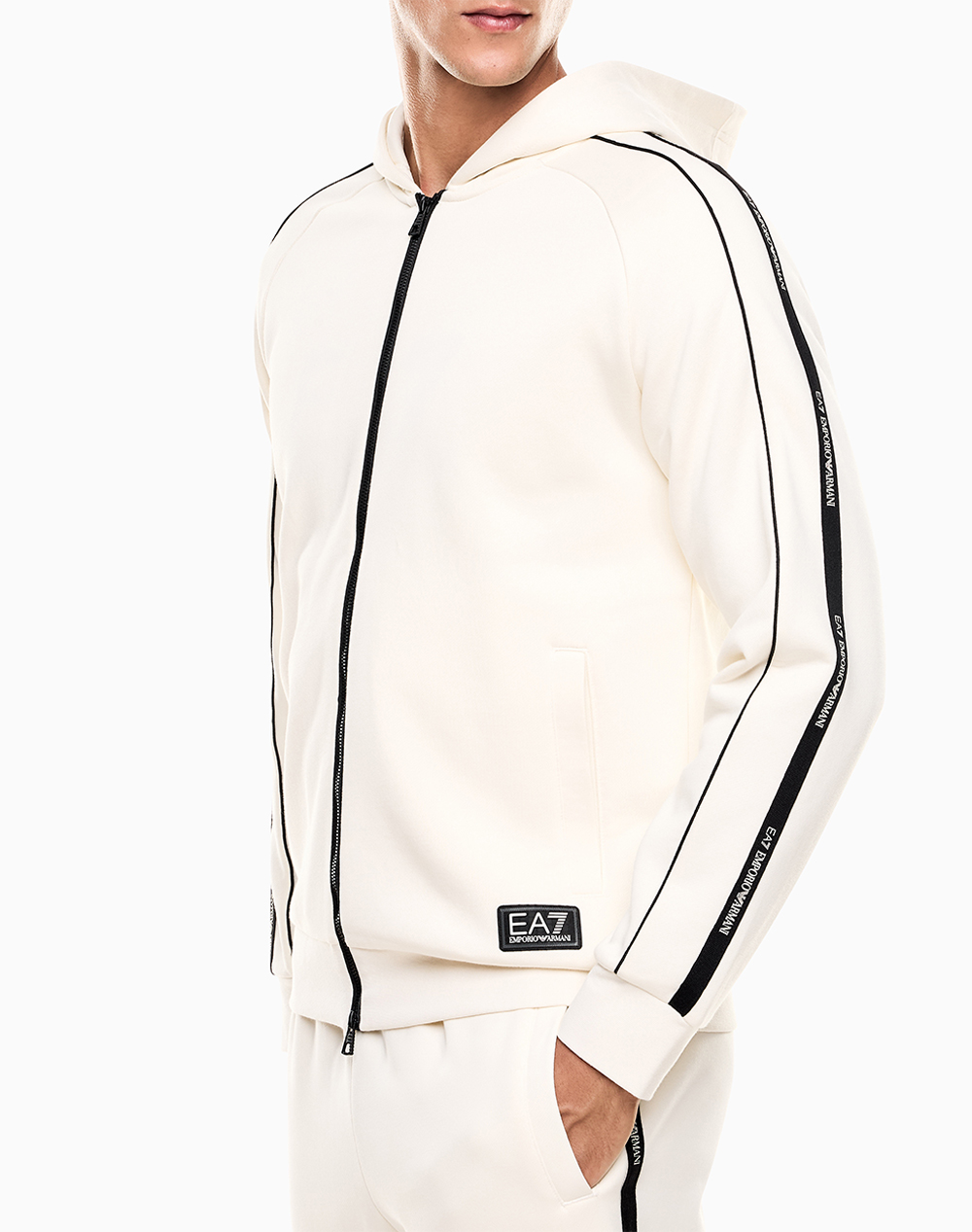 EA7 SWEATSHIRT