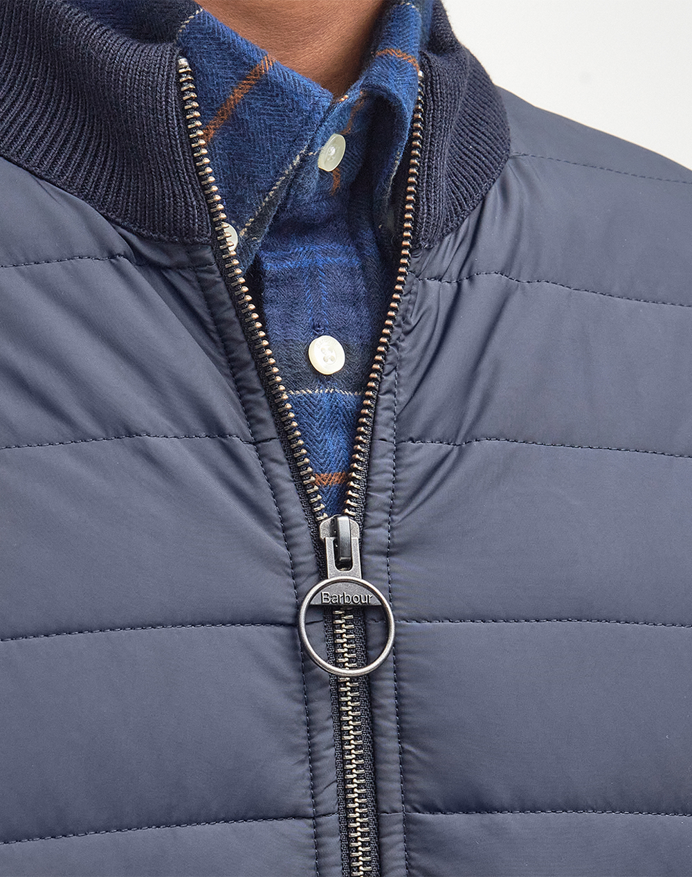 BARBOUR BARBOUR ESSENTIAL CARN BAFFLE ZIP THROUGH KNITTED JUMPER