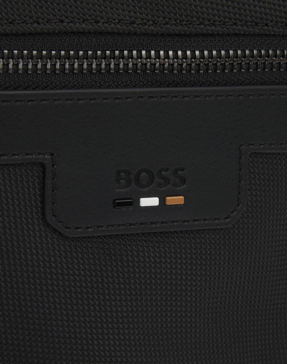 BOSS Ray_N_NS Zip 10269724 01 (Dimensiuni: 16.5 x 20.5 x 5.5cm.)
