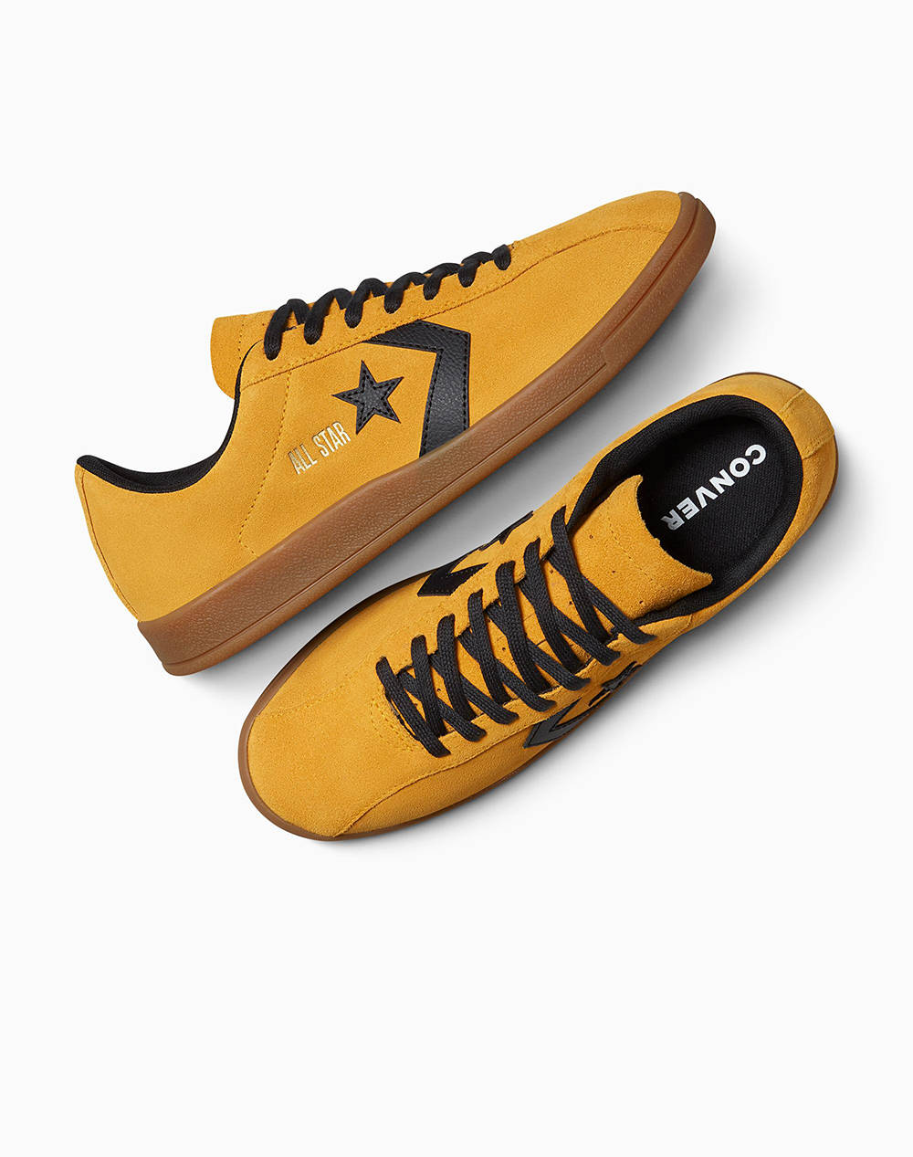 CONVERSE CLASSIC TRAINER SUEDE