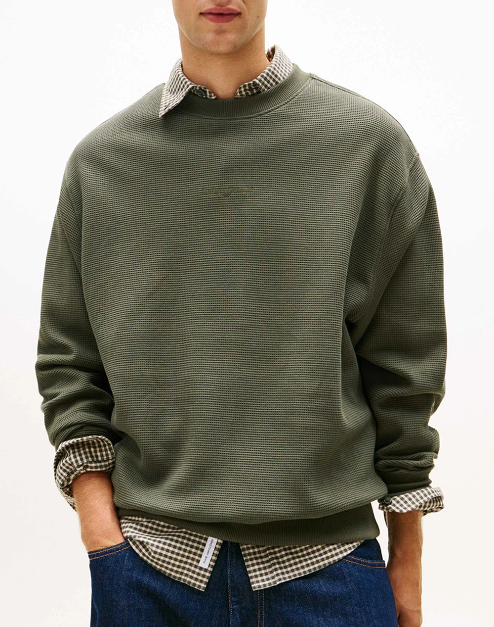 TOMMY JEANS TJM RLX WAFFLE SCRIPT CREW
