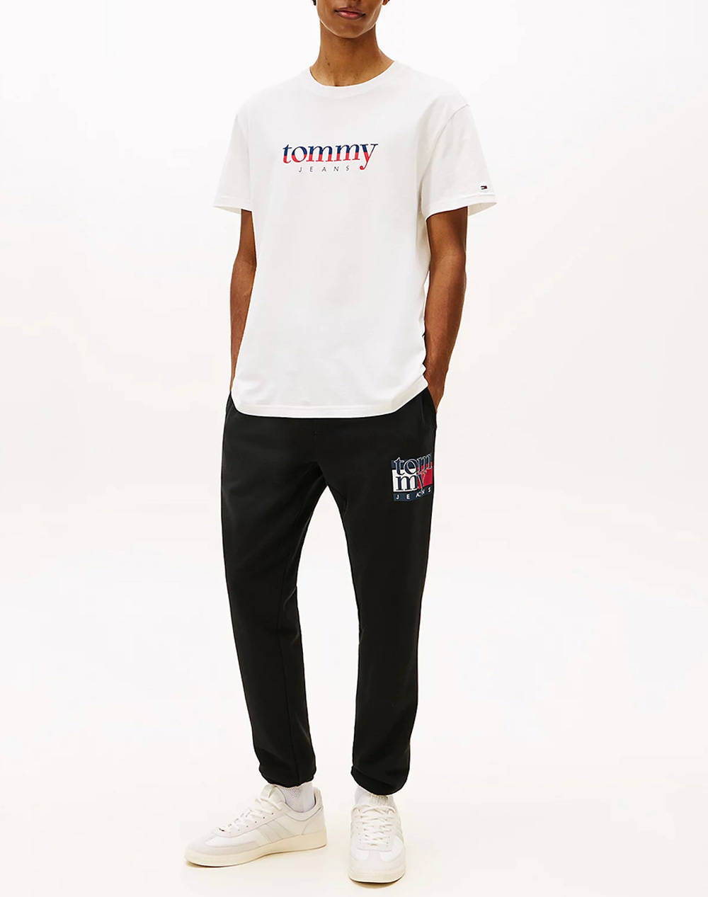 TOMMY JEANS TJM REG DNA TEE EXT