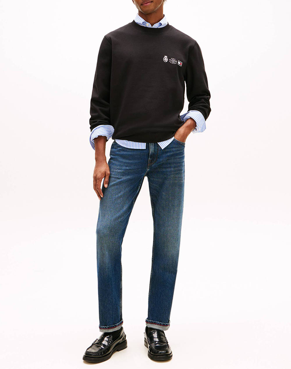 TOMMY HILFIGER SMALL CREST OUTLINE CREW NECK