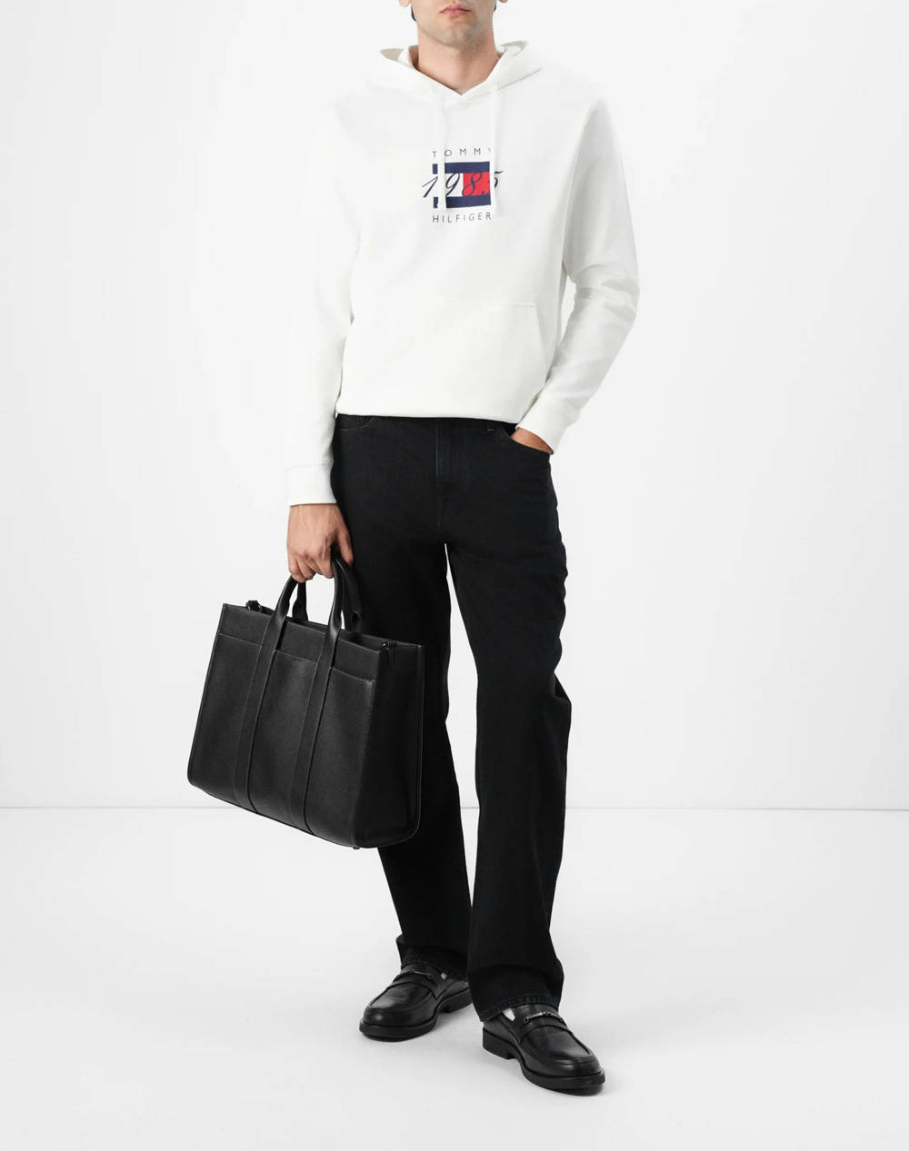 TOMMY HILFIGER LINEAR FLAG GRAPHIC HOODIE