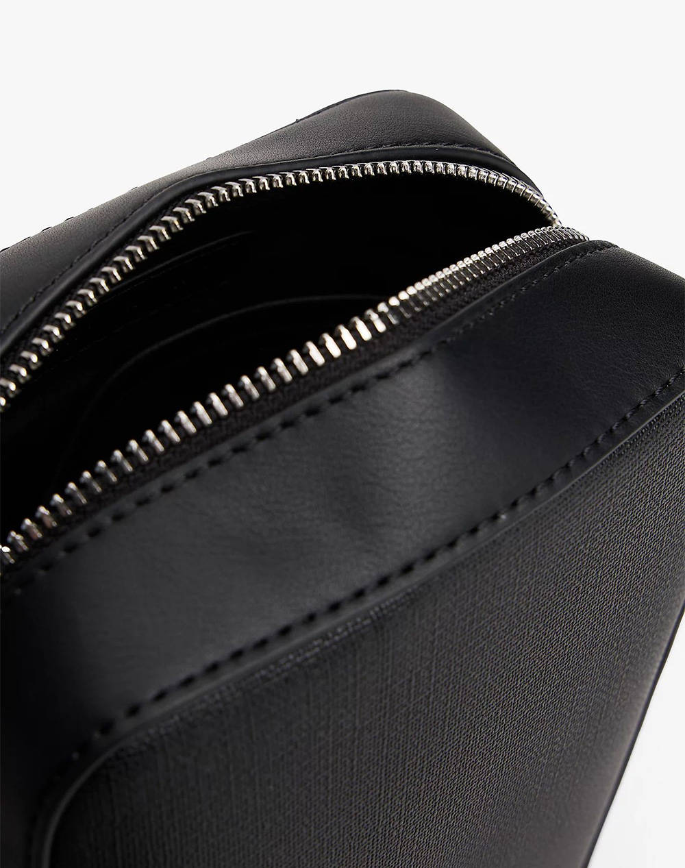TOMMY HILFIGER TH MODERN MINI REPORTER (Dimensiuni: 20.5 x 7 x 15cm.)
