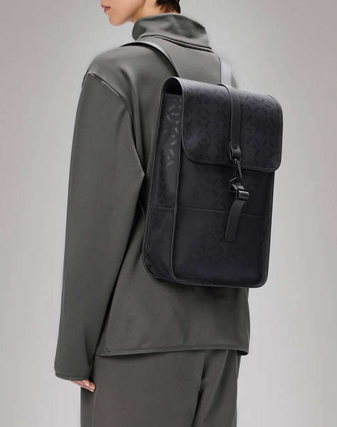 RAINS Backpack Mini W3 (Dimensiuni: 34 x 30.5 x 12 cm.)