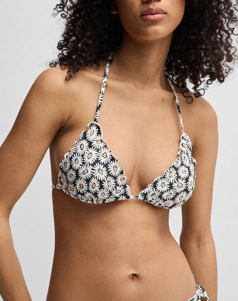 HUGO RUFFLE TRIANGLE 10269296 01