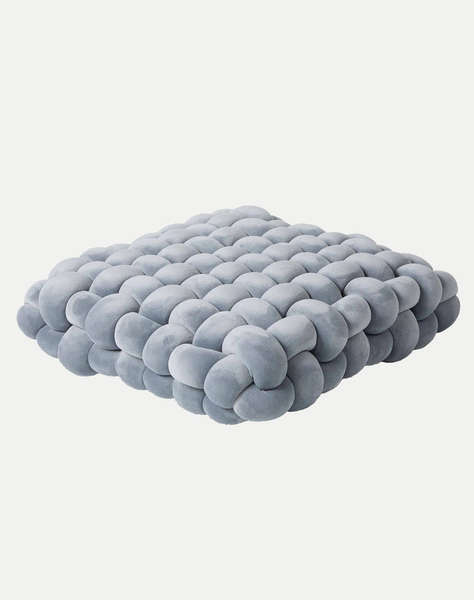 DAS 2282 PERNA DECORATIVA (Dimensiuni: 40 x 40cm.)