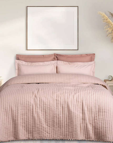 DAS 9626 PATURA SUPER DUBLA HAPPY (Dimensiuni:220 x 240cm.)