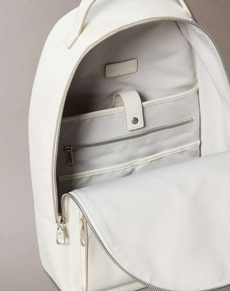 CALVIN KLEIN JEANS SCLPTD IMPRSSSN SLM (Dimensiuni: 26 x 39 x 11cm.)