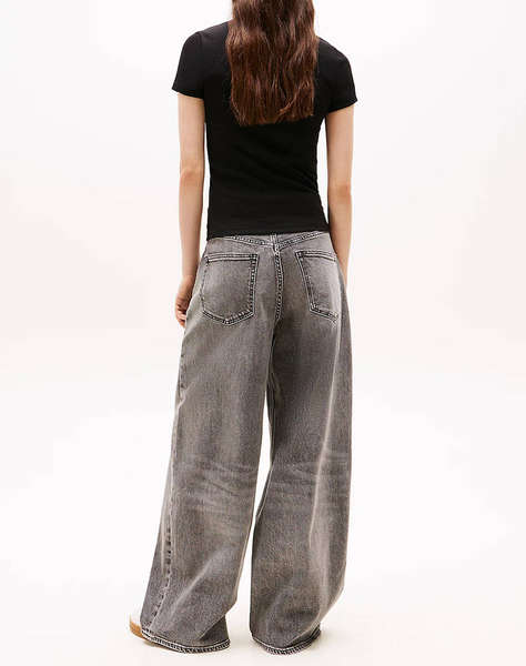 TOMMY JEANS TJW SLIM SCRIPT LABEL SS TEE EXT