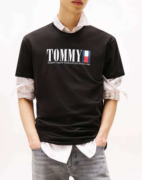 TOMMY JEANS TJM REG TOMMY DNA FLAG TEE EXT