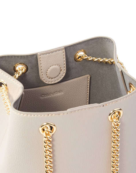 CALVIN KLEIN JEANS MNML MNGRM CHN BCKT (Dimensiuni: 23 x 19 x 10cm.)