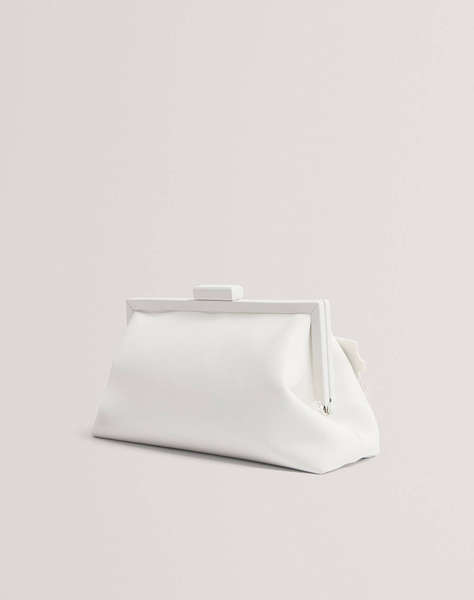 TED BAKER FIORELL Flower 3D Applique Clutch Bag (Dimensiuni: 21 x 11.5 x 7.5cm.)