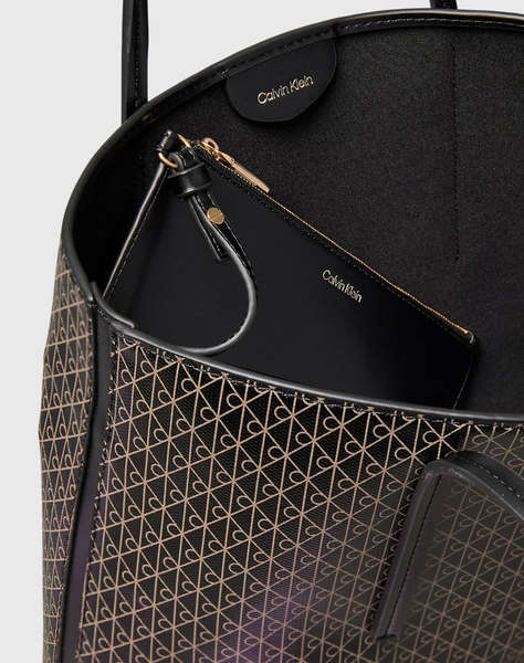 CALVIN KLEIN JEANS AOP SMALL TOTE (Dimensiuni: 31 x 24 x 9cm.)