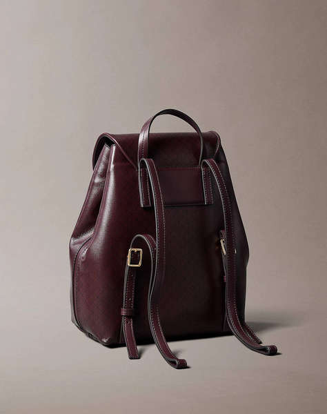 CALVIN KLEIN JEANS AOP FLAP BACKPACK (Dimensiuni: 24 x 32 x 13cm.)