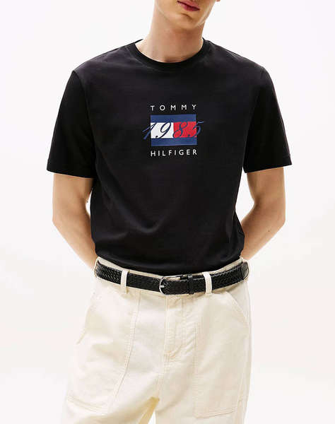 TOMMY HILFIGER LINEAR FLAG GRAPHIC TEE