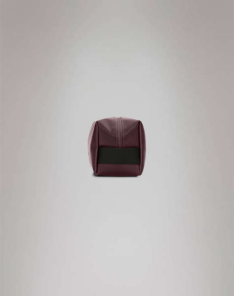 RAINS Wash Bag Small W3 (Dimensiuni: 13 x 11 x 21cm.)