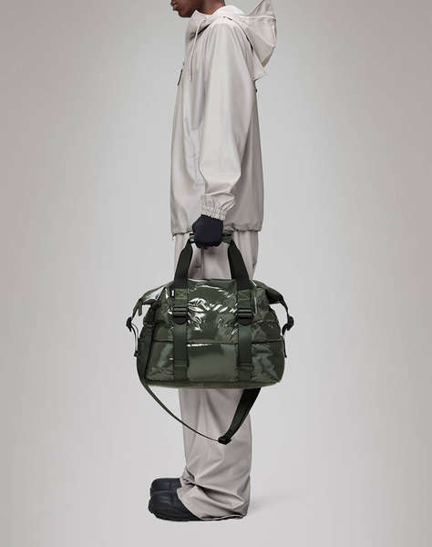 RAINS Puffer Mix Weekend Bag Small W3 (Dimensiuni: 27 x 26 x 52cm.)