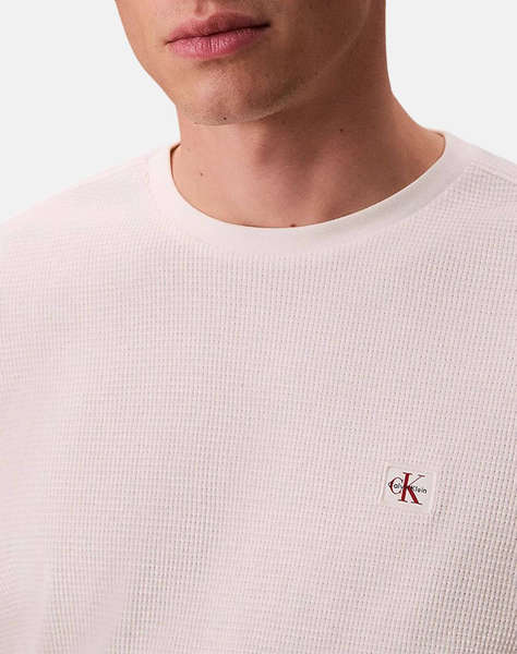 CALVIN KLEIN LS WAFFLE BADGE CREWNK TEE
