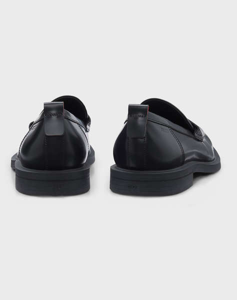 HUGO Varian_loaf_bo 10271833 01