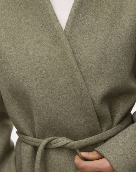 AWARE BY VERO MODA AWSIJINA LS V-NECK SHORT JACKET