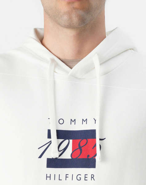 TOMMY HILFIGER LINEAR FLAG GRAPHIC HOODIE