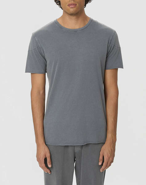 DIRTY LAUNDRY OPEN STITCHES T-SHIRT