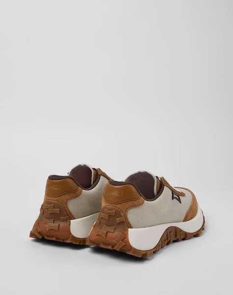 CAMPER Rug Area,Cam.Hely/DTrail Houston-Miel