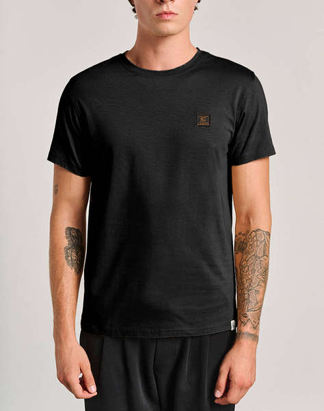 STAFF Land Man T-Shirt