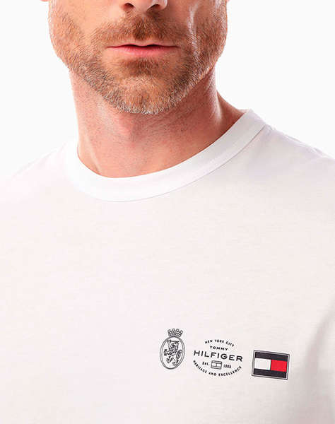 TOMMY HILFIGER SMALL CREST OUTLINE TEE