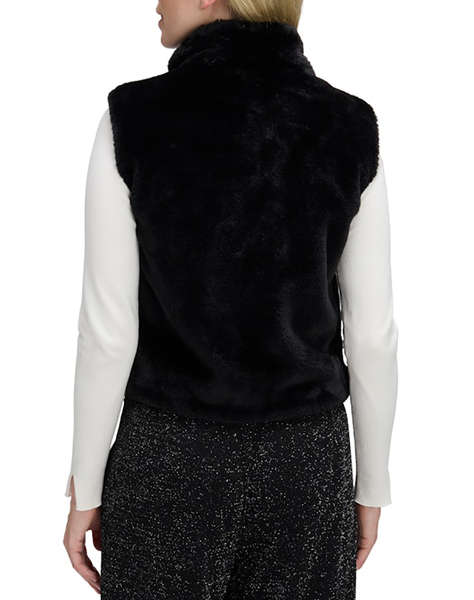 BETTY BARCLAY GILLET