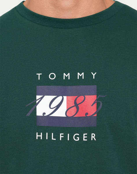 TOMMY HILFIGER LINEAR FLAG GRAPHIC TEE