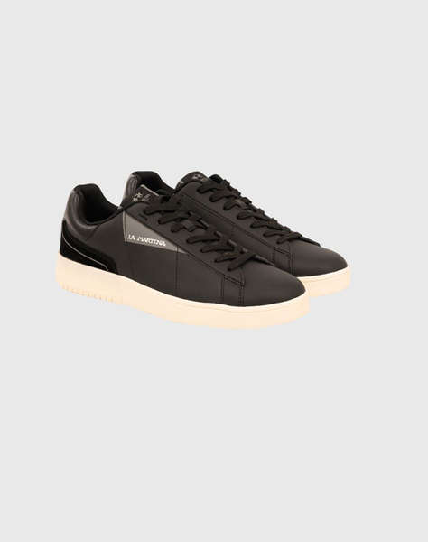 LA MARTINA INCALTAMINTE DE BARBATI