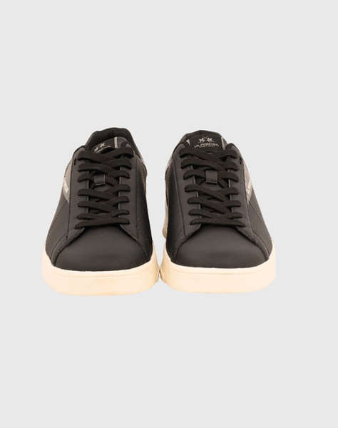 LA MARTINA INCALTAMINTE DE BARBATI