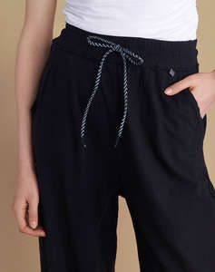 ATTRATTIVO PANTALONI