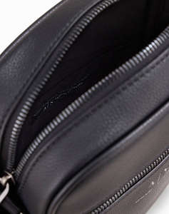 ARMANI EXCHANGE MESSENGER BAG (Dimensiuni: 21.5 x 15 x 6.5cm.)