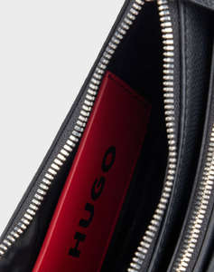 HUGO Chris Crossb Multi R 10260391 01 (Dimensiuni: 24 x 13 x 6,5cm.)