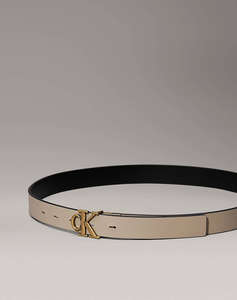 CALVIN KLEIN JEANS MONOGRAM PLACQUE BUCKLE 25MM REV