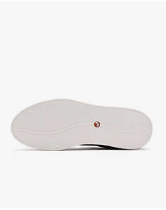 CLARKS Un Costa Lace