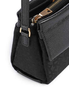 DKNY R44EFI71 ROSA CROSS BODY HANDBAG DKNY (Dimensiuni: 21 x 14 x 9cm.)