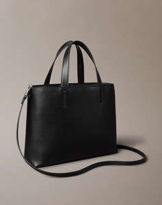 CALVIN KLEIN SCULPTED MINI EW TOTE (Dimensiuni: 22 x 27 x 7cm.)