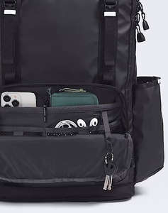 THE NORTH FACE BASE CAMP DAYPACK TNF (Dimensiuni: 31 x 16 x 46cm.)