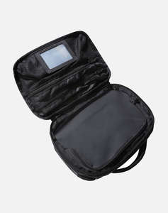 THE NORTH FACE BCV TOILETRY KIT TNF (Dimensiuni: 23.5 x 16.5 x 8.3cm.)