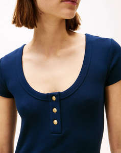 TOMMY HILFIGER SLIM HENLEY GOLD BTN DRESS
