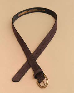 ATTRATTIVO CUREA PIELE