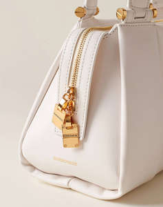 BORBONESE BAULETTO LEATH (Dimensiuni: 24 x 24 x 14 cm)