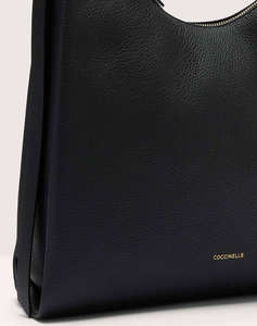COCCINELLE GEANTA (Dimensiuni: 34 x 23 x 11 cm.)