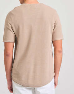 FUNKY BUDHA T-shirt de barbati cu decolteu